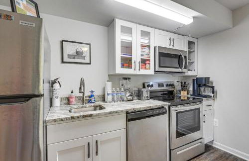 Suburban Comfort in Bowie! Apartment with Patio - Foto 14