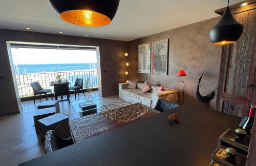 Au Coeur du Port de Hyères - Appartement au luxe discret - Garage Individuel privé - Foto 3