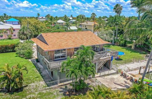 Goodland pet-friendly home with dock and kayaks - Foto 32