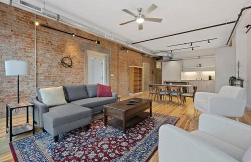 Findlay Suites Explore OTR with an Outdoor Deck - Foto 12