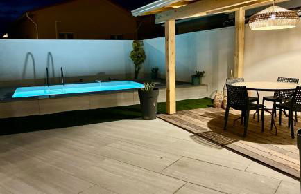 Villa Altea- Lido Marana - piscine privée exclusive - plage à pied - 3 bedrooms house - private swimming pool - beach access on foot - Foto 2