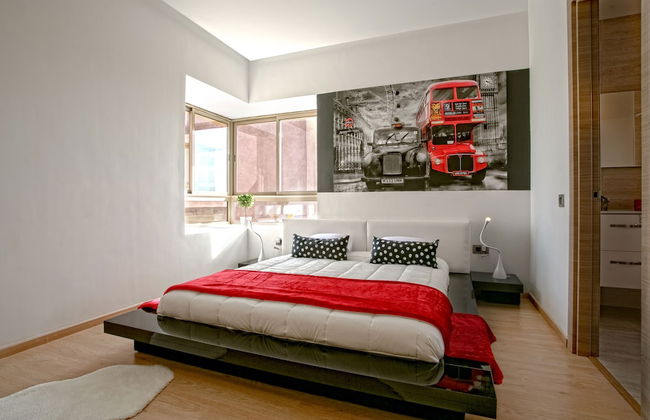 Privilege House - Photo 3