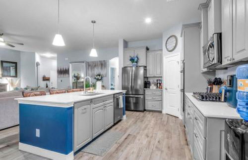 Hot Tub - River Nearby - Quiet Street - Foto 9