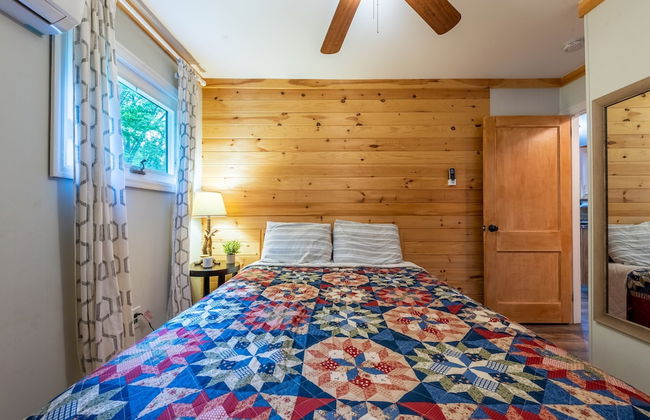 Sasa by Avantstay Deck Fire Pit Near Lake - Photo 37