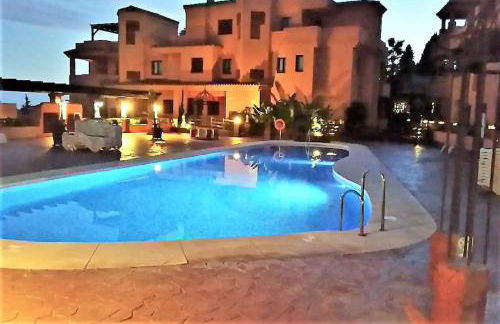 off line Deluxe 2 bedroom Golf Apartment Puerto Banus Marbella 12 Minutes Away by G00gIeMaps - Photo 14