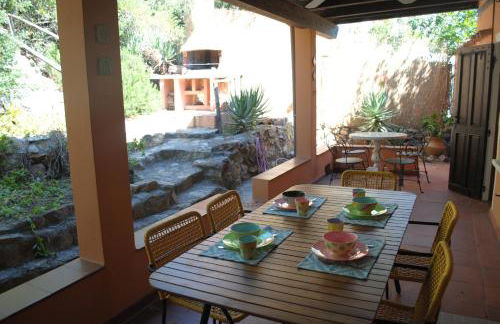 Cala Sinzias beach house with stunning views - Foto 24