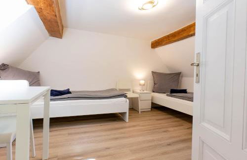 bookandstay24 com Rossdorf II ganzes Haus bei Darmstadt, Frankfurt, Rhein Main Gebiet - Foto 2