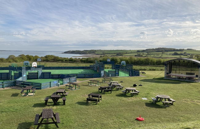 3 Bed Caravan Sea Views Discounted Ferry - Foto 10