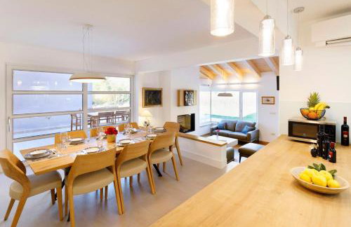 Villa Jure with Heated Pool, Sauna, Tennis Court & Mini Golf - Foto 31