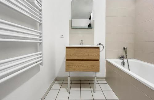 Charme, calme et commodités à Chartres parking inclus - Foto 16