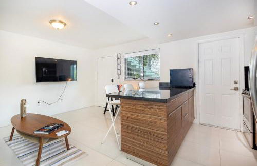 GroveO6 10 minutes from the Beach - Foto 9