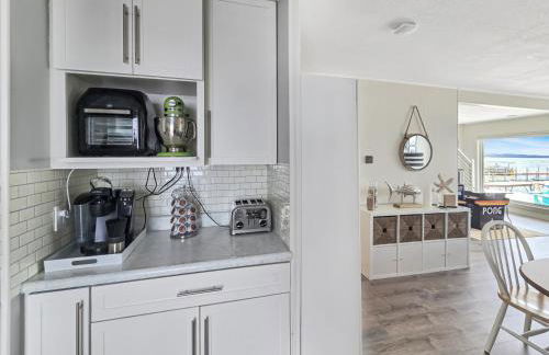 AWave From It All lakefront on Big Spirit Lake - Foto 4