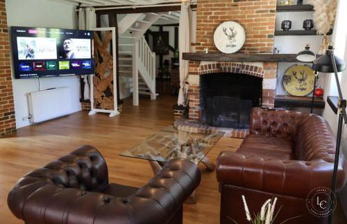 La Bretonnerie Luxury villa with pool & jacuzzi in a equestrian estate - Photo 5