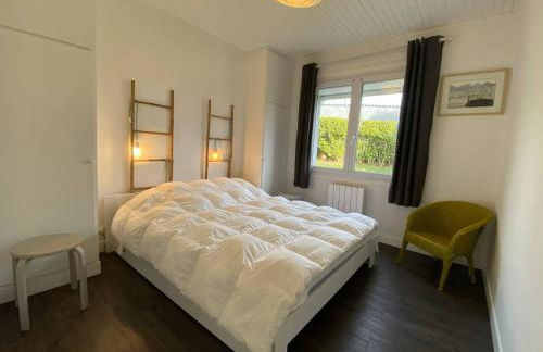 Maison rénovée avec jardin, wifi, BBQ, parking, à 250m de la mer - Pleumeur-Bodou - FR-1-368-14 - Foto 20