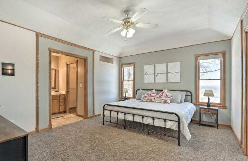 Lake-View Retreat with Fire Pit in Mountain Home! - Foto 15