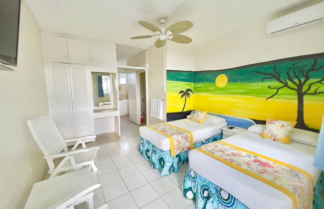 Nautilus Ocean Suites - Photo 2