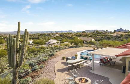 Fountain Hiils 4 Bdrm W/breathtaking Views & Pool! - Foto 3