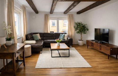 Central and spacious living in Laichingen - Foto 1