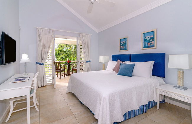 Prospect Estate and Villas - Photo 3