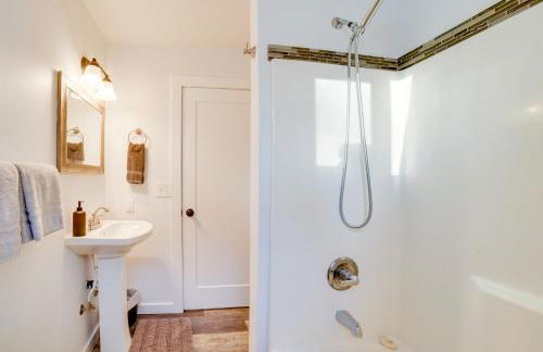 Walk to Kenai River Forested Fishermans Cabin! - Foto 21