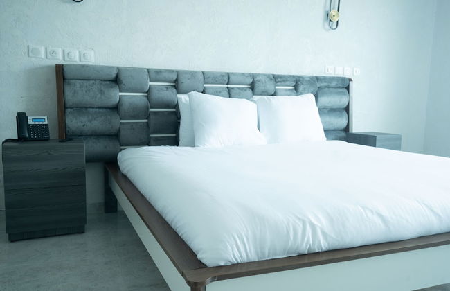 The Six Apparthotel - Foto 10