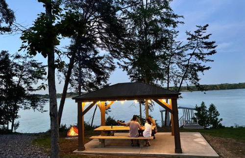 Exclusive Lakefront Retreat on Douglas Lake - Photo 19