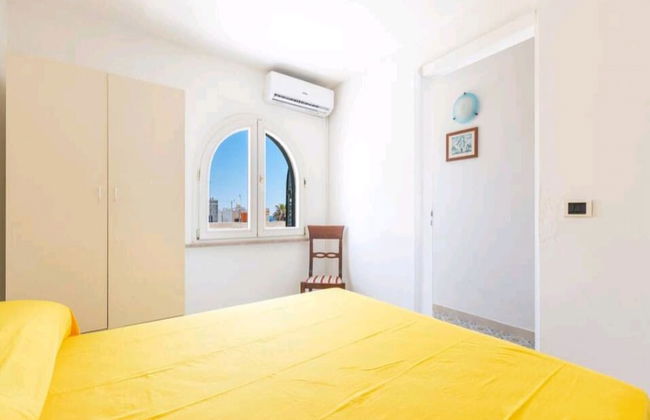 Coastal Charm: A Home With a View in Santa Maria di Leuca - Photo 3