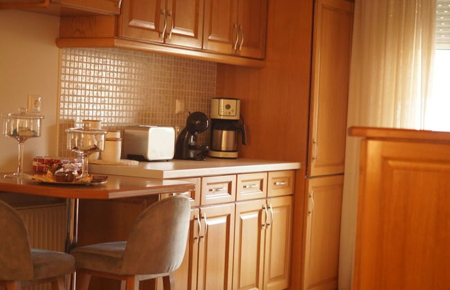 Daphne Luxury Apartment - Photo 10