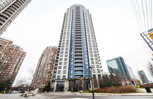 Sarkar Suites - 330 Burnhamthorpe Road - Photo 32