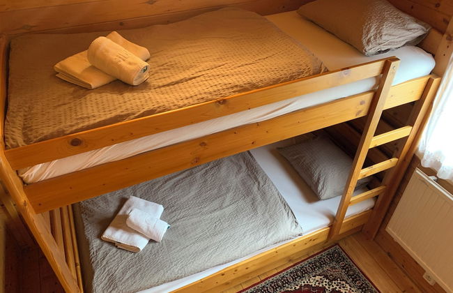 Cottage with pool playground and privacy - Foto 12