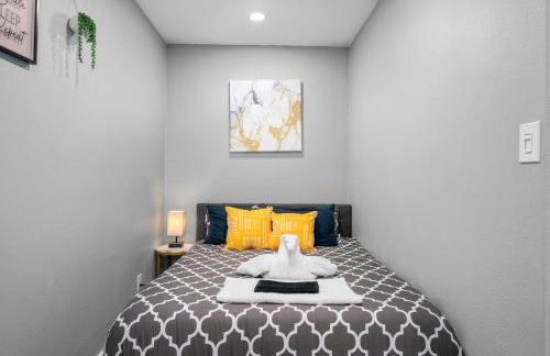 Modern & Spacious 1BR Haven near Galleria - Foto 16