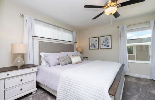 Luxurious Family-friendly 5 Bd 12 Guests w Screened Pool Close to Disney - Foto 90