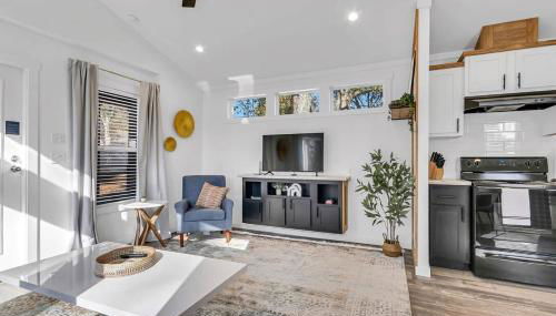 Tiny House Near Hiking- Green Mountain Getaway - Foto 2