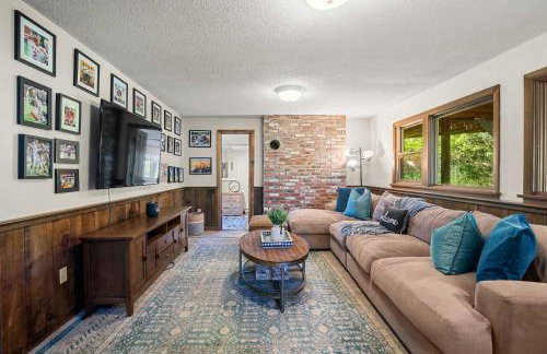 Unique waterfront home with stunning views - Foto 19