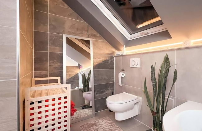 Dragons Nest: Cozy & Modern Attic Loft Nuremberg - Foto 73