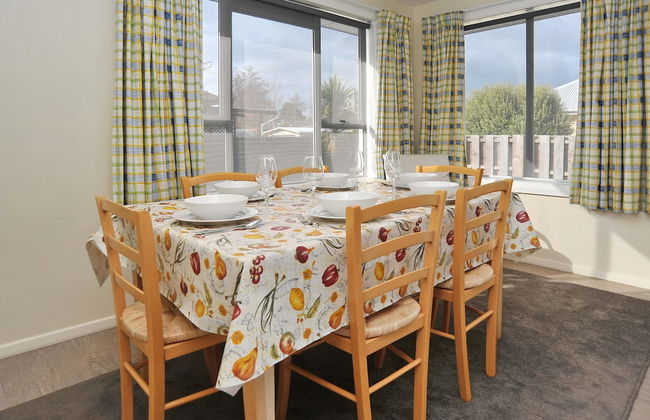 Charlesworth Villa - Photo 10