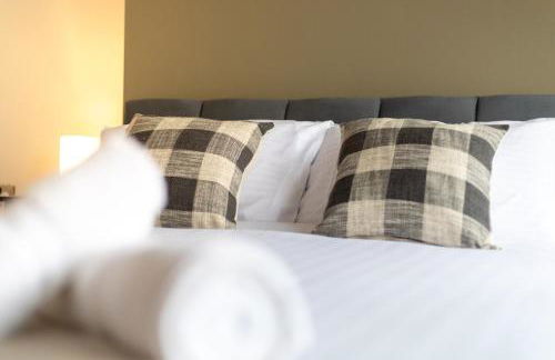 Brand New 5 Bed Home With Snooker Table, Wolverhampton - Foto 15