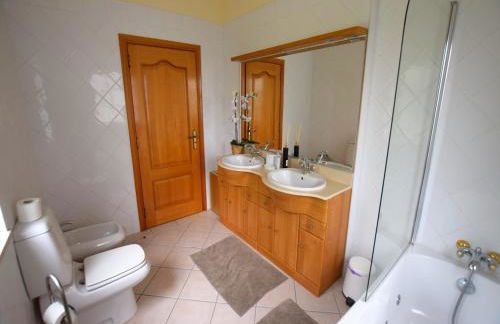 Charming Exceptional Villa in Algarve - Photo 57