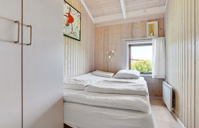 "Gyda" - 100m from the sea - Photo 12