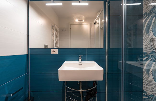 Palazzo della Porta - Via Toledo 55 - Foto 25