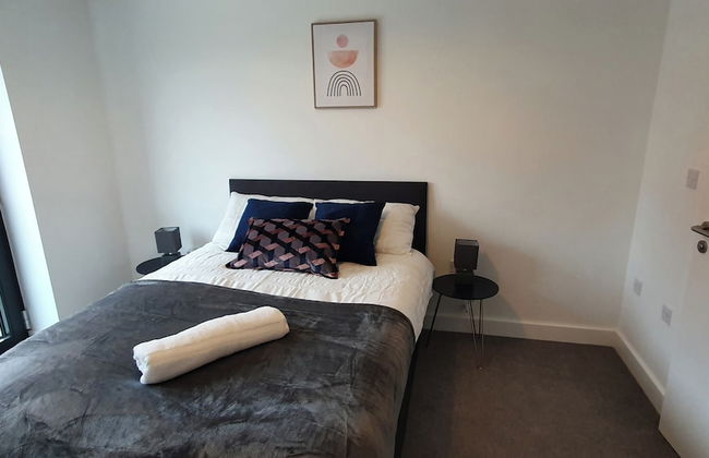 Balcony View Apartment- Sleeps 5 & Private Parking - Foto 4