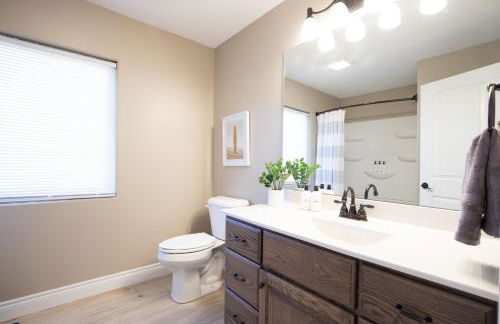 Luxury Home on Cove with Boat Slips, Waterslides, and Jump Deck - Foto 57