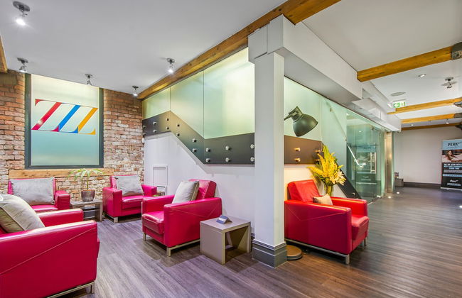 Roomzzz Manchester City - Foto 7