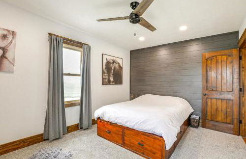 Family-Friendly Seward Home with Sauna and Pool! - Foto 23