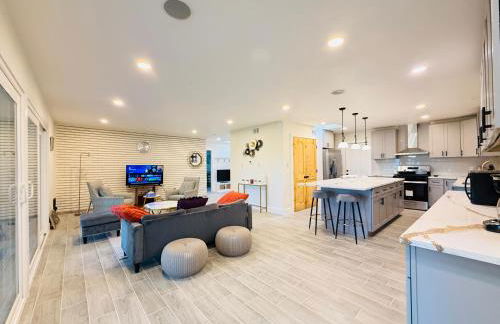 Waterfront Vacation Retreat with Gazebo Fishing - Foto 34