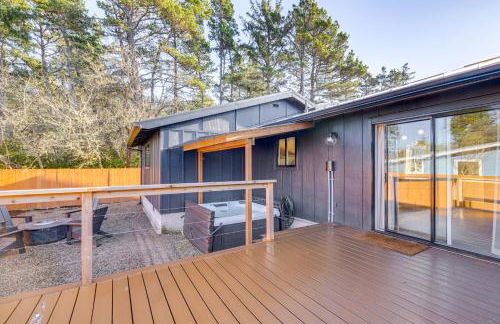 Modern Oregon Cottage with Hot Tub Walk to Beach! - Foto 3