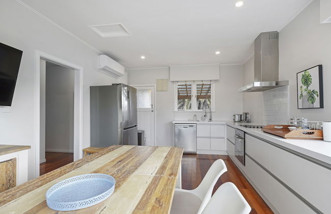 Amazing Home By Beach - Aircon-ed - Foto 16