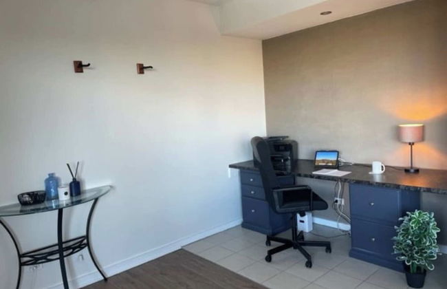 Spacious One Bedroom Apartment- With Large Balcony - Foto 16