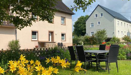 Haus Dorfidyll - Foto 1, Garden view