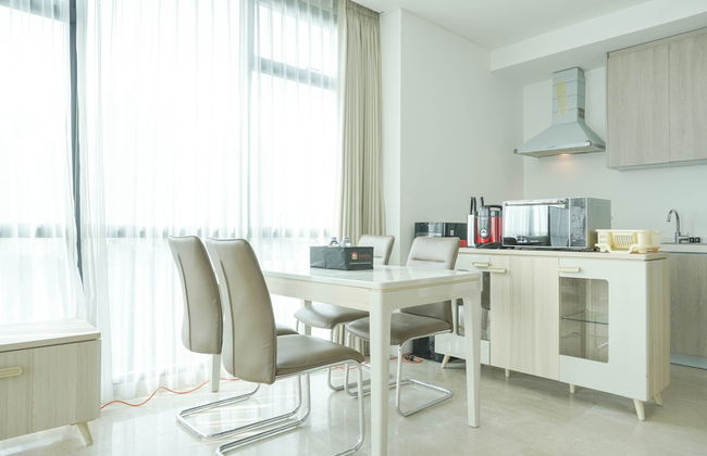 Nice and Elegant 2BR Apartment at Veranda Residence Puri - Foto 14